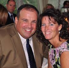 Mary O'Brien (nee Glanfield) & Fionn Mc Sweeney (nee Mac Carthy) Theta  Class of 1981.