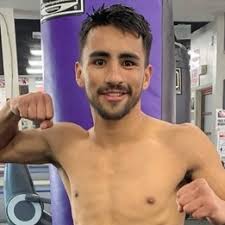 Mikie Tallon vs. Christian Robles, Canelo Crawford Public Workout Fights