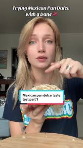 People Trying Pan Dulce