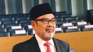 1227), mengartikan bahwa sarana adalah segala sesuatu yang didapat dipakai sebagai alat dalam mencapai maksud. Khidmat Tajuddin Sebagai Pengerusi Prasarana Ditamatkan