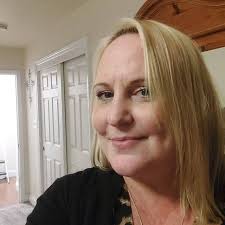 Leslie Carmichael (@leslieverlaine) • Threads, Say more