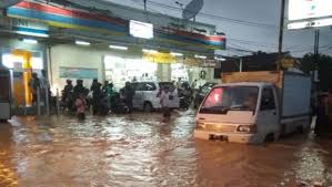 Banjir yang melanda sebagian wilayah kabupaten bandung, provinsi jawa barat, sejak minggu (29/3) telah berdampak pada 101.644 warga hingga. Bpbd Jabar Gerak Cepat Assessment Banjir Di Kabupaten Bandung Dan Sumedang Radarcirebon Com