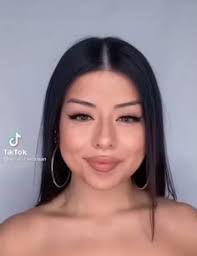 Katy Romano (yiyiflores123)