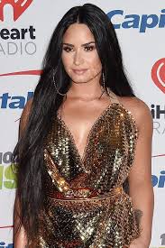 See more ideas about demi lovato hair, demi lovato hair color, hair. Demi Lovato S Hairstyles Hair Colors Steal Her Style