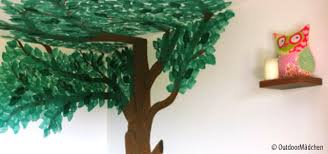 Baum kinderzimmer kindergarten wandtattoos baum kinderzimmer. Baum Traum In Der Eigenen Wohnung Immergrune Wanddeko Selbst Gemalt Outdoormadchen