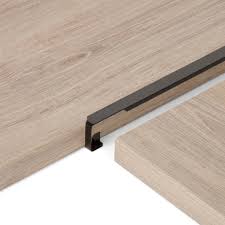 Profil De Jonction D Angle Noir L 67 X L 2 Cm En 2020 Plan De Travail Angles Plan De Travail Cuisine