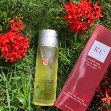 Herbal hair treatments, like ayurvedic shampoo, ayurvedic oil, amla hair oil, and bhringaraj hair oil among others, may help your hair grow and stay nourished. Lisa Hair Oil Treatment Usa Home Facebook