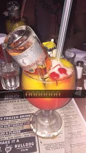 Patron Hennessy Mango And Strawberry Flavor Ciroc And Bare Foot All In One Frozen Drinks Hennessy Drinks Fun Drinks
