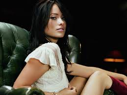 Click to enlarge blondes do not always have more fun. Olivia Wilde Blonde Vs Brunette Strayhair