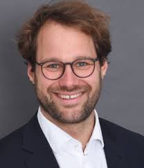 Patrick Holzer's Instagram, Twitter & Facebook