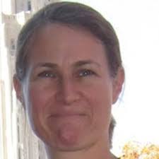 Amy Crosson's Instagram, Twitter & Facebook