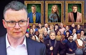 Ireland AM star Elaine Crowley's fans all say she looks 'amazing' as she  shares glam selfie