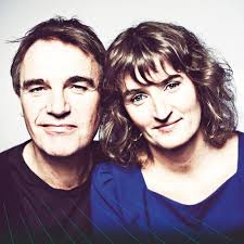 Oi... Kunne du tenke deg å stemme? Artig for en nordlandsgutt å være "ukas  utfordrer" på TRØNDERTOPPEN😀 (bor og trives her da😉). Synes du "Hold  fast" er verdig en plass på lista,