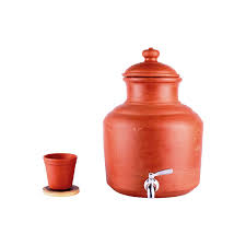 These beautiful earthen pots not only provide cold water to the people here, there is also no need to filter this water. Amazon Com Village Decor Earthen Clay Water Pot With Steel Tap Capacity 7000 Ml Iced Beverage Dispensers