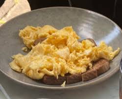 16.07.2015 · egg nutrient chart nutrient content of a large egg nutrient (unit) whole egg egg white egg yolk calories (kcal) 72 17 55 protein (g) 6.3 3.6 2.7 carbohydrate (g) 0.36 0.24 0.61 carbohydrate (g) 0.36 0.24 0.61 total fat (g) 4.8 0.06 4.5 monounsaturated fat (g) 1.8 0 2 polyunsaturated fat (g) 1 0 0.72 saturated fat (g) 1.6 0 1.6 trans fat (g) 0.02 0 0.02 cholesterol (mg) 186 0 184 choline (mg. Calories For Scrambled Egg And 1 Piece Of Brown Toast Caloriecount