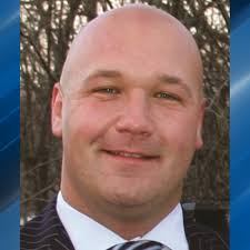 Mayor pardoned by Trump wins another term in Illinois town