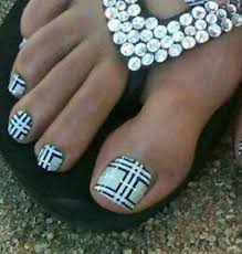 Black And White Striped Toe Nails Black Silver White Stripes Pedicure Toe Art Pretty Pedicures Pretty Toe Nails