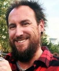 Kris Mcdonald's Instagram, Twitter & Facebook