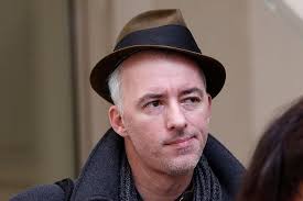 U mržnju je neko stavio kvasac, normalnom po čelu piše lud"