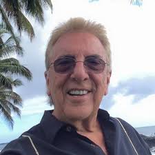 Drexler's Delicatessen Harry & Rena Drexler opened the first kosher  delicatessen and market in the Valley in 1954. Located