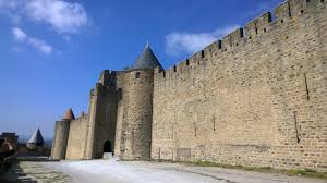 Chateau Et Remparts De La Cite De Carcassonne Porte Et Barbacane St Nazaire Cite De Carcassonne Carcassonne Chateau