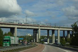Three moveable bridges are going up and down in the town of södertälje, sweden. Igelsta Bridge Sodertalje 1995 Structurae