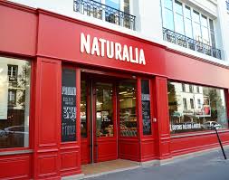 Magasin Naturalia Beaubourg France Paris 84 Rue Beaubourg