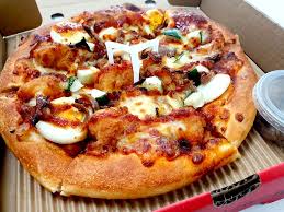 Break fast with your family with these. Nasi Lemak Pizza Pizza Hut Yumzyumz