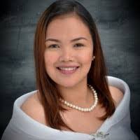 Rosalyn Castro's Instagram, Twitter & Facebook