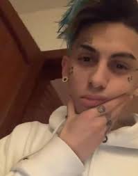 🥀ROSAS 🥀 Lucho SSJ