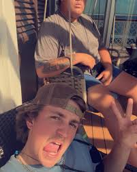 Brady Ward (@bradyward96) • Instagram photos and videos