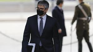 El cuarto retiro del 10 por ciento de los fondos previsionales tuvo este miércoles su primera jornada de discusión en el congreso. Banco Central Entra Al Debate Por Retiro Del 100 Y Dice Que Para Chile Seria Retroceder Cien Anos En Seguridad Social Emol Com
