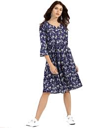 Black And Smart Dress Amazon Price 589 00 1 499 00 Inclusive Of All Taxe In 2020 Fashion Clothes Women Womens Dresses Dresses