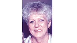 Alice Nave's Instagram, Twitter & Facebook