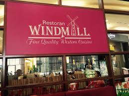 Nice food court and plenty of eateries around. Aeon Bukit Tinggi Shopping Center Photo De Windmill In Aeon Bukit Tinggi Klang Tripadvisor