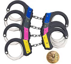 Solid handcuffs with a particularly wide hinge for professional use. Asp Identifier Chain Ultra Cuffs Identifier Ultra Cuffs What The Best Dressed Criminals Are Wearing Identifier Ultra Cuffs The Patented Design Of Asp Chain And Hinge Handcuffs Provides The Safest Restraint In
