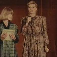 De ce are vulpea coadă? De Ce Are Vulpea CoadÄƒ De Ce Are Vulpea CoadÄƒ 1988 Film Cinemagia Ro