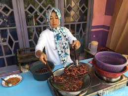 Check spelling or type a new query. 11 Makanan Khas Daerah Jogja Yang Populer Dan Wajib Dicoba Saat Travelling