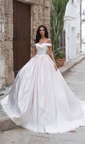 Popular Off The Shoulder Wedding Dresses Belt Beaded Sequins Lace Satin Ball Gown Bridal Gowns 2020 Wedding Dress Belt Bridal Ball Gown Wedding Dress Styles