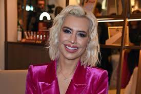 La vecina rubia isabel gómez