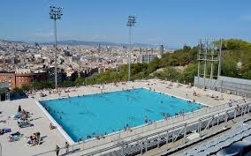 The diving pool has a seating capacity of 4.100 spectators and the panoramic views of the city provide a unique backdrop for diving events. Piscina Municipal De Montjuic Barcelona Review By Barcelona Life 2018