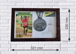 Neste almanaque vamos responder todas as dúvidas sobre atletas e países que já conseguiram um lugar no pódio mais sonhado do esporte. Quadro De Medalha Com Foto No Elo7 Hand Made Sports 12c021c
