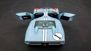 Hd wallpapers for desktop, best collection wallpapers of ford v. Replica Ken Miles Hero Gt40 Mkii Sells For 440k At Auction Motorious