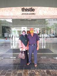 Sebaiknya ke sini pada waktu yang cerah kerana denai di sini boleh jadi sangat licin terutamanya selepas hujan. Sambut Anniversary Di Thistle Johor Bahru Tiny Na Sweet