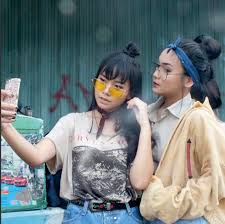 Membuat konsep buku tahunan sekolah keren & berkesan | buku tahunan tema vintage. Tema Foto Buku Tahunan Bikin Kamu Jadi Model