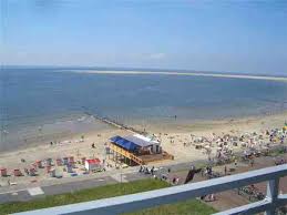 Unser haus verfügt über einen großen, nach hinten gelegenen garten, den sie gerne als liegewiese nutzen dürfen. Ferienwohnung Haus Seeblick Borkum Ostfriesische Inseln Niedersachsen Deutschland