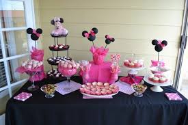 Wonderful Table Decorations For The Children S Birthday Decor10 Blog Minnie Mouse Baby Shower Mini Mouse Baby Shower Baby Mouse