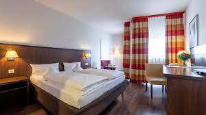 If you're driving, we have convenient underground parking. Trip Inn Frankfurt Nordwestzentrum 10 Fur Direktbucher Best Price