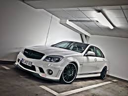 Mercedes W204 C63 Amg White On Black Tuning 1 Jpg 1 024 768 Pixel Benz Mercedes Benz Amg