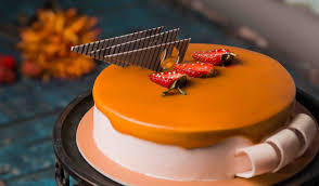 Choose from a curated selection of birthday cake photos. Impress Your Girlfriend With These Romantic Cakes Highlightstory